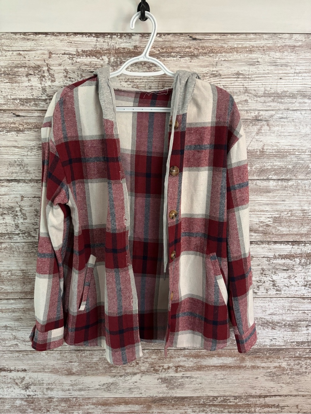 Women’s Hooded Button-Down Plaid Shirt Jacket - Red & Cream